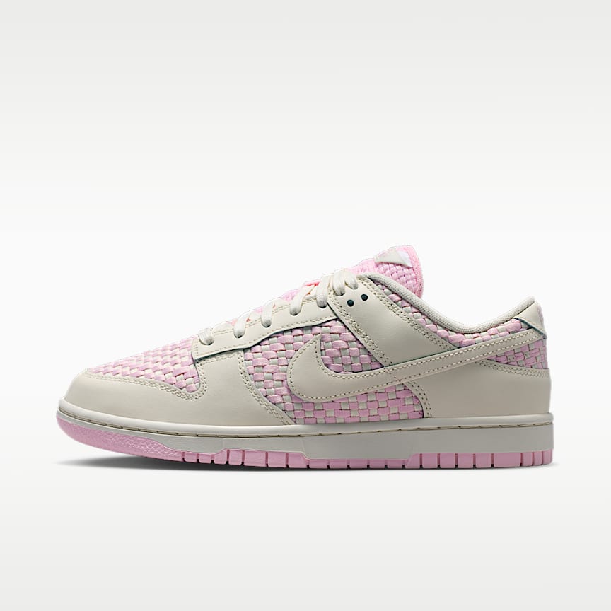 NIKE公式】エア ジョーダン 1 MID ウィメンズシューズ.オンライン